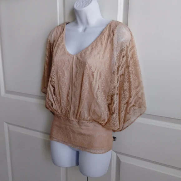 Cream Lace Batwing Top - Picture 2 of 6